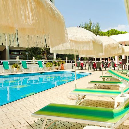 Hotel Gimm Bibione Eksteriør bilde