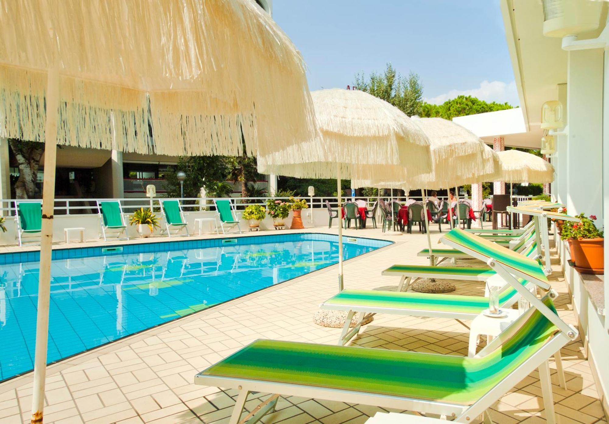 Hotel Gimm Bibione Eksteriør bilde